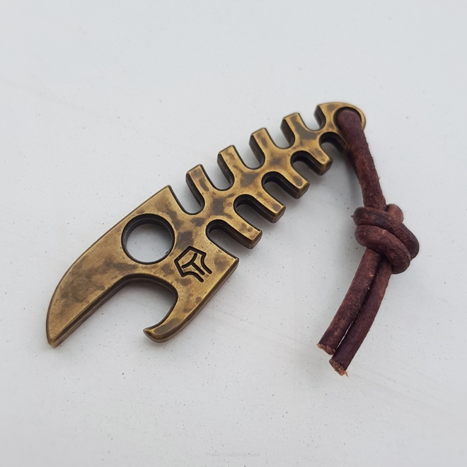 Tactical Fish Brass 359 Woro Knives