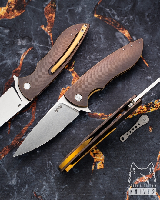 FOLDING KNIFE STING 105 M390 HERMAN