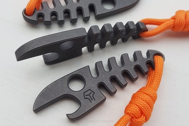 Tactical Fish Titanium 360 Woro Knives