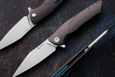 FOLDING KNIFE FOLDER BEE #0220 MAGNACUT HERMAN KNIVES