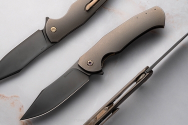 FOLDING KNIFE FOLDER MANTIS #0382 M398 HERMAN KNIVES