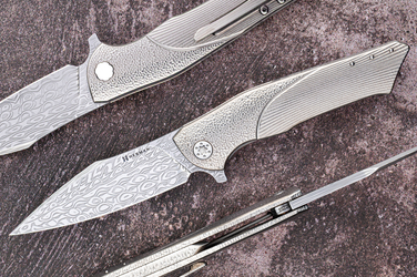 FOLDING KNIFE FOLDER BEE #0266 DAMASTEEL HALF DRESS HERMAN KNIVES