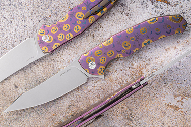 FOLDING KNIFE FOLDER ISHTAR #0752 MAGNACUT HALLOWEEN SPECIAL HERMAN KNIVES