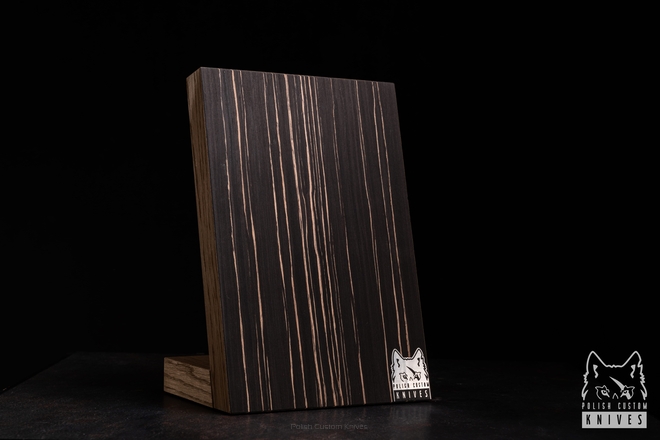 SMALL WOODEN MAGNETIC STAND FOR KNIVES 8