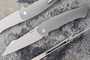 FOLDING KNIFE FOLDER OVIUM GENERATION 2 #0093 M390 HERMAN KNIVES