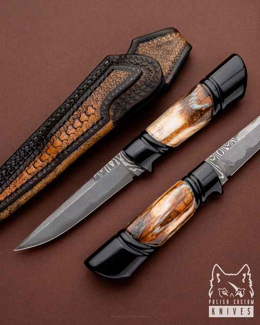 HUNTING KNIFE MIDNIGHT 1 SAN MAI  MOOSE