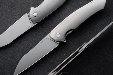 FOLDING KNIFE FOLDER OVIUM v2 62 MAGNACUT HERMAN KNIVES