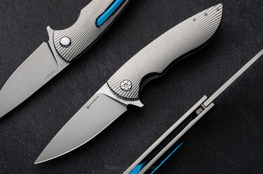 FOLDING KNIFE FOLDER MICRO STING #0342 MAGNACUT HERMAN KNIVES