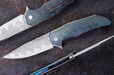 FOLDING KNIFE FOLDER DRAGONFLY #0536 FUTURON FORGE BLACK TIMASCUS FULL DRESS HERMAN KNIVES