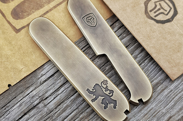 Scales for 91mm Victorinox SAK "Lannister" 190