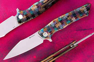 FOLDING KNIFE FOLDER BEE #0140 M398 PUZZLE HERMAN KNIVES