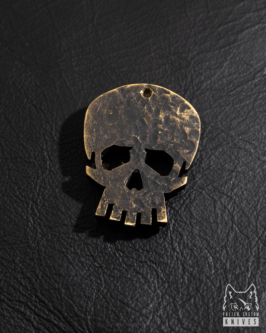 Pendant „Skull” made of brass 2