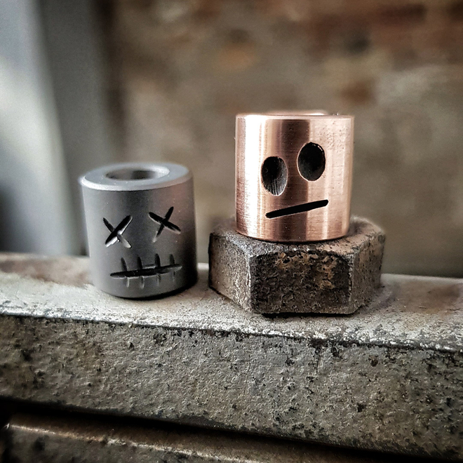 #WTFbead - Set of two beads Titanium+Copper 252