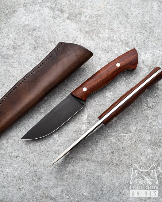 HUNTING KNIFE HUNTER V2 BUBINGA, BRASS PINS WITH BROWN LEATHER SHEATH ML TD