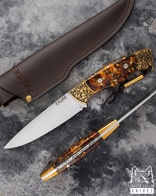 HUNTING KNIFE HUNTER LONG INDIVIDUAL HL 011 M390 GOLD AND AMBER IN RESIN FALKE KNIVES