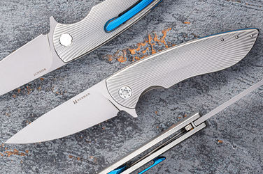 FOLDING KNIFE FOLDER MICRO STING #0341 MAGNACUT HERMAN KNIVES