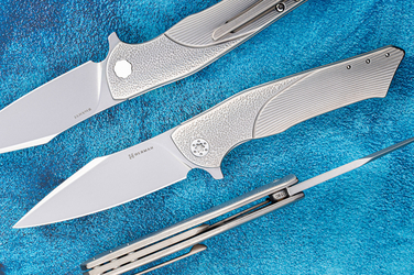 FOLDING KNIFE FOLDER BEE #0190 MAGNACUT HERMAN KNIVES