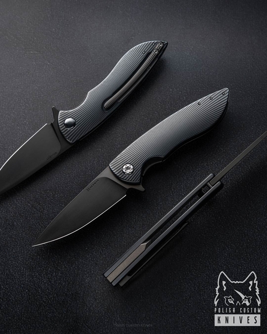 FOLDING KNIFE FOLDER MICRO STING #0358 MAGNACUT HERMAN KNIVES
