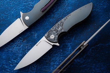 FOLDING KNIFE FOLDER STING #0886 MAGNACUT HERMAN KNIVES