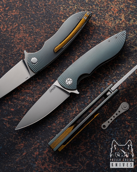 FOLDING KNIFE FOLDER MICRO STING 82 M398 HERMAN