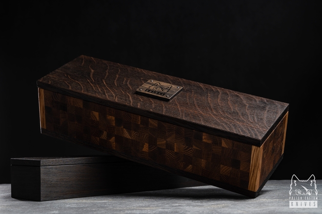 EXCLUSIVE OAK WOODEN BOX FOR HUNTING KNIFE