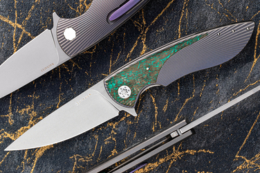 FOLDING KNIFE FOLDER MICRO STING #0338 MAGNACUT HERMAN KNIVES