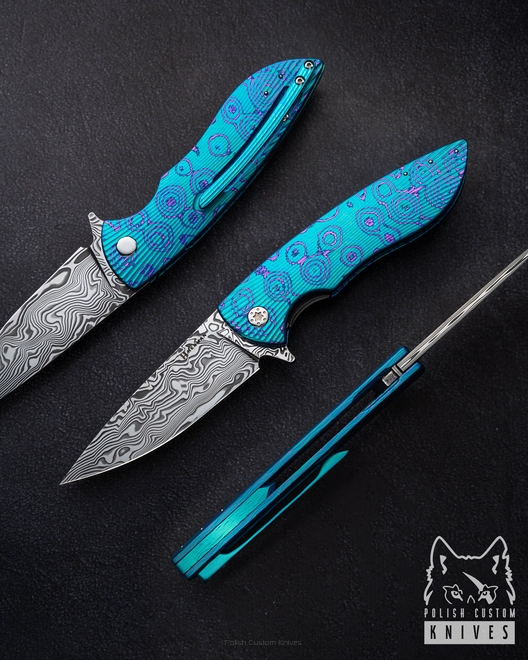 FOLDING KNIFE FOLDER STING #0864 DAMASTEEL BLACK TIMASCUS FULL DRESS HERMAN KNIVES