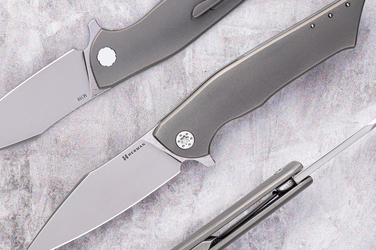 FOLDING KNIFE FOLDER BEE #0111 M398 HERMAN KNIVES