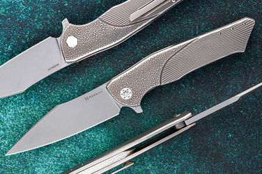 FOLDING KNIFE FOLDER BEE #0221 MAGNACUT HERMAN KNIVES