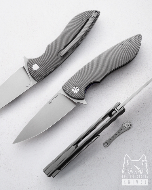 FOLDING KNIFE FOLDER STING 477 M390 HERMAN KNIVES