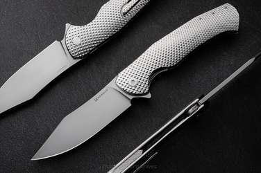 FOLDING KNIFE FOLDER MANTIS #0405 MAGNACUT HERMAN KNIVES