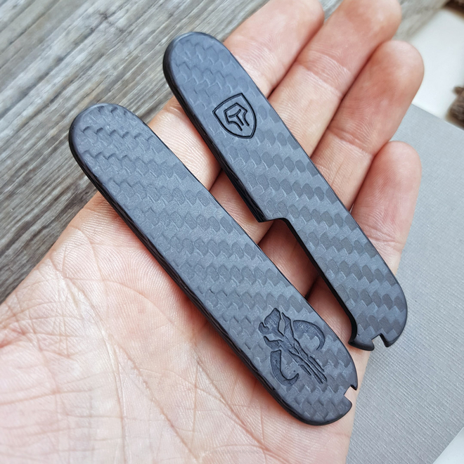 Scales for 91mm Victorinox SAK Carbon Fiber Mandalorian 292