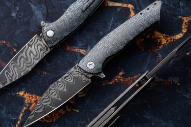 FOLDING KNIFE FOLDER BEE #0172 NICHOLS CORE DAMASCUS TESSERACT HALF DRESS HERMAN KNIVES