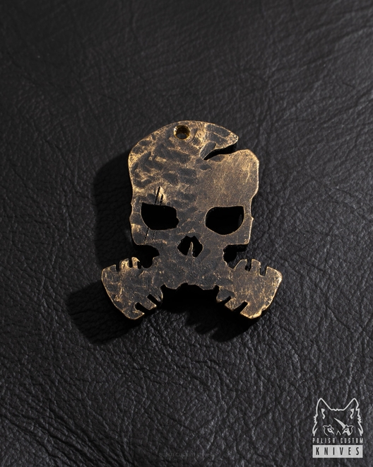 Pendant „skull COVID-19” made of brass 3