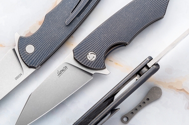FOLDING KNIFE VESPERTILIO 12 M390 HERMAN