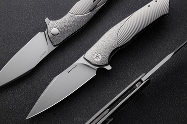 FOLDING KNIFE FOLDER BEE #0189 MAGNACUT HERMAN KNIVES