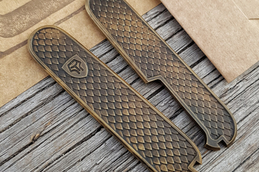 Scales for 91mm Victorinox SAK "DRAGON WARRIOR" 202