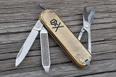 Victorinox Classic 58mm with mounted brass scales "Neo Jolly Roger" 157