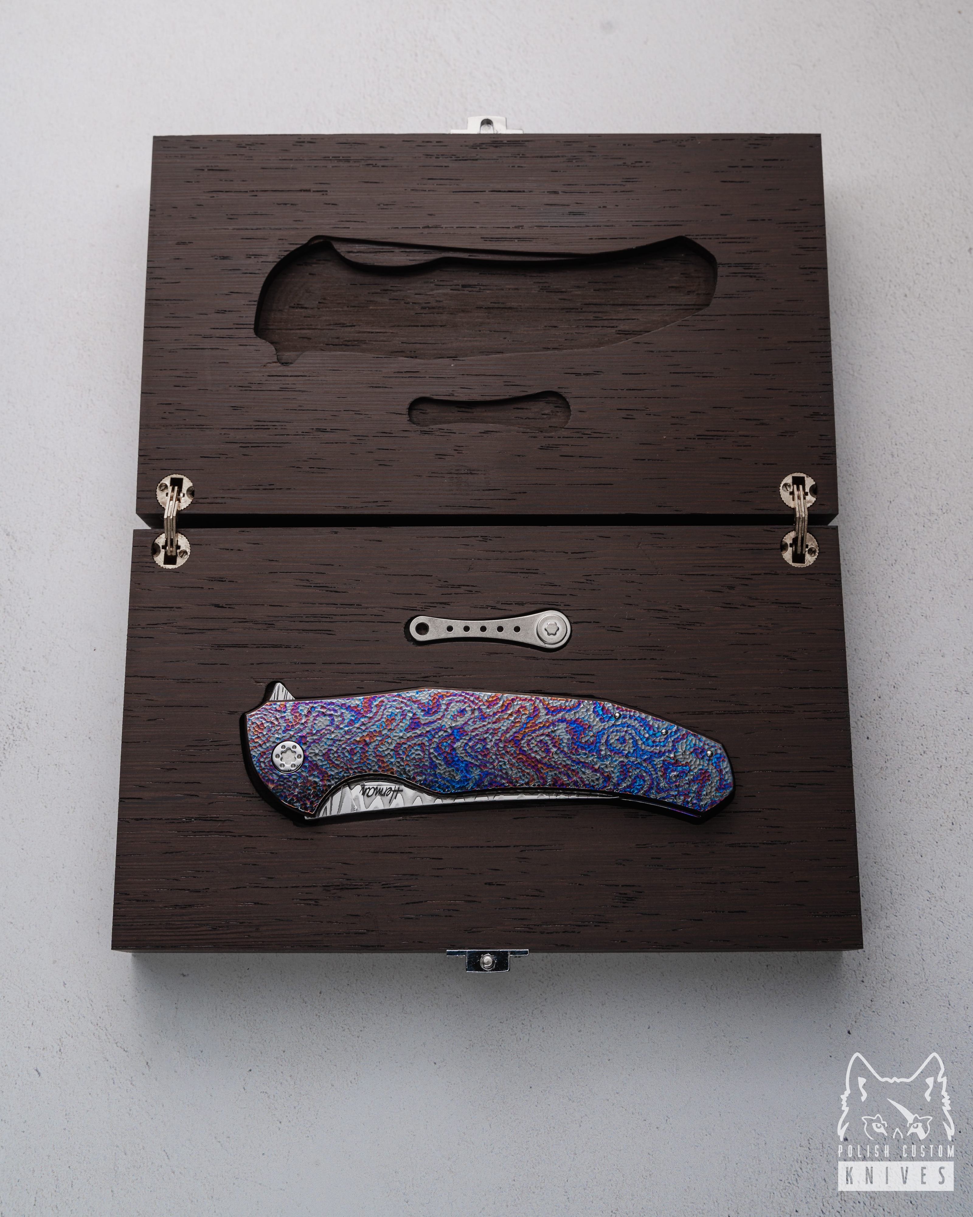 Buy FOLDING KNIFE FOLDER ISHTAR 6 BLACK TIMASCUS DAMACORE FULL