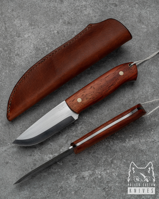 KNIFE SMALL BUSHCRAFT PADOUK WITH BROWN LEATHER SHEATH KK