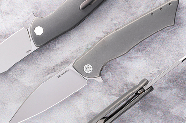 FOLDING KNIFE FOLDER BEE #0112 M398 HERMAN KNIVES