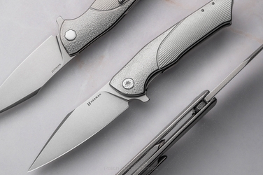 FOLDING KNIFE FOLDER BEE #0244 MAGNACUT HERMAN KNIVES
