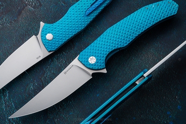 FOLDING KNFIE FOLDER ISHTAR 502 M390 HERMAN KNIVES