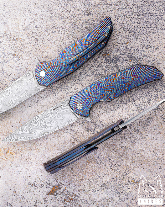 FOLDING KNIFE DRAGONFLY #0484 DAMASTEEL BLACK TIMASCUS FULL DRESS HERMAN KNIVES