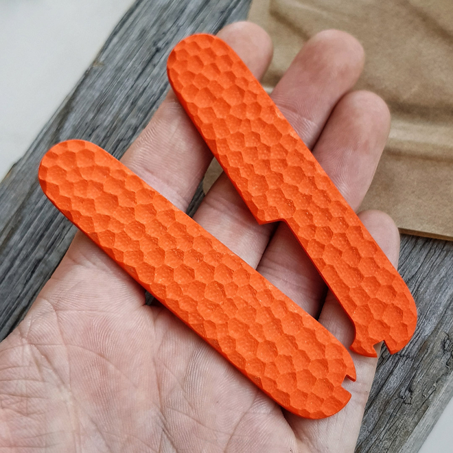 Scales for 91mm Victorinox SAK G10 Toxic 288