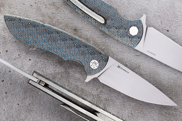 FOLDING KNIFE FOLDER MICRO STING #0339 MAGNACUT TESSERACT LEFTY (C0034) HERMAN KNIVES